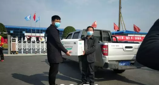 教體新區(qū)熱心捐贈(zèng)口罩，萬(wàn)焱建設(shè)定不負(fù)工期！